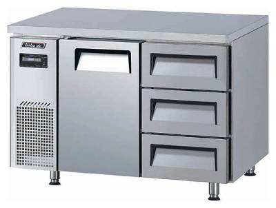 Стол холодильный Turbo air KUR12-3D-3 600 мм